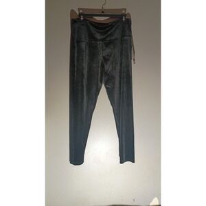 intro love the fit Velvet leggings Size Large